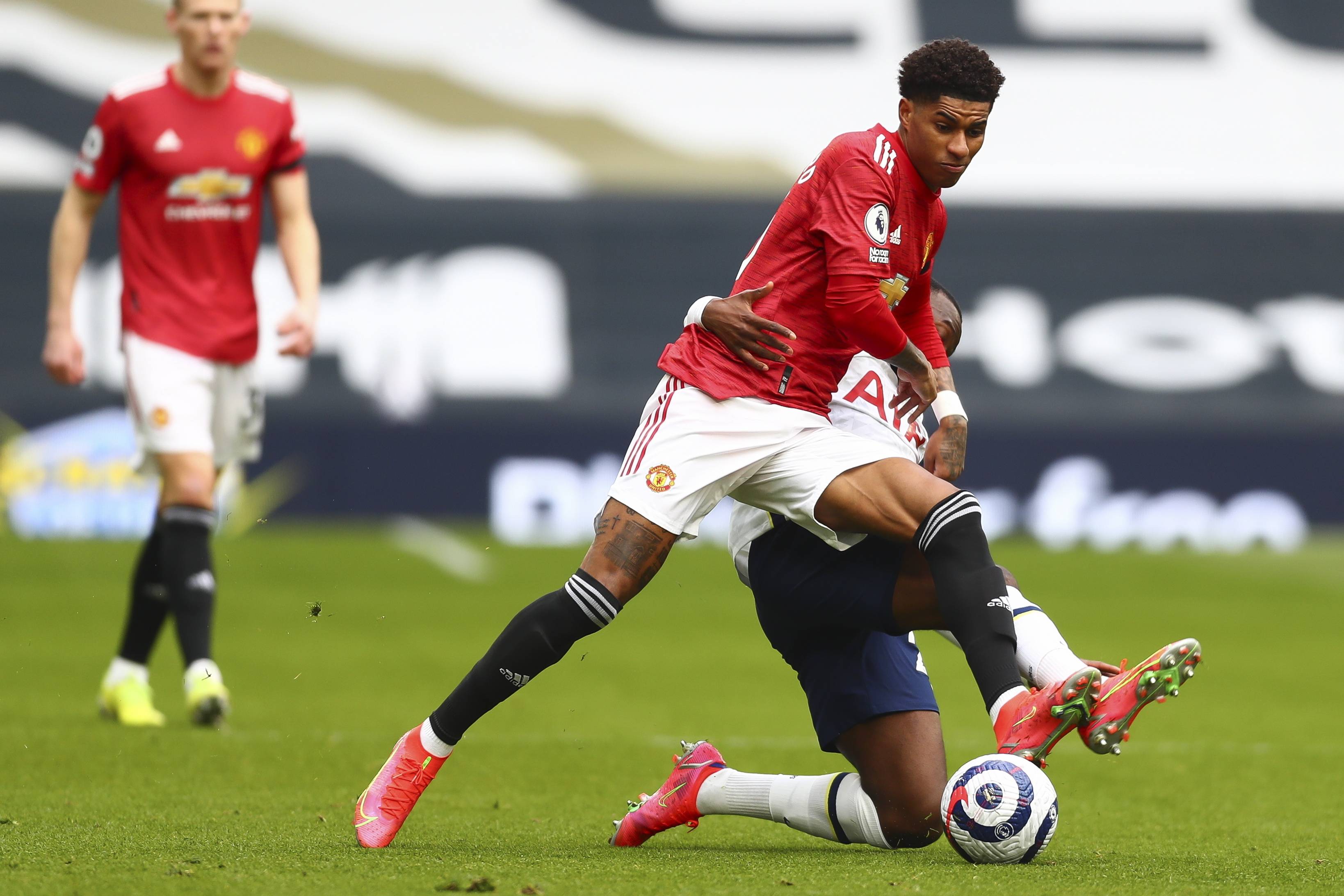 是无数年轻 是无数年轻